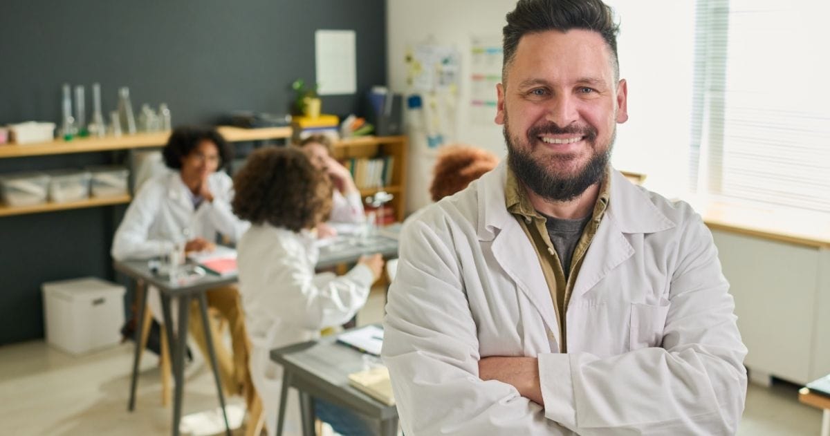 Entenda como funciona o fator de impacto SJR - SCImago Journal Rank